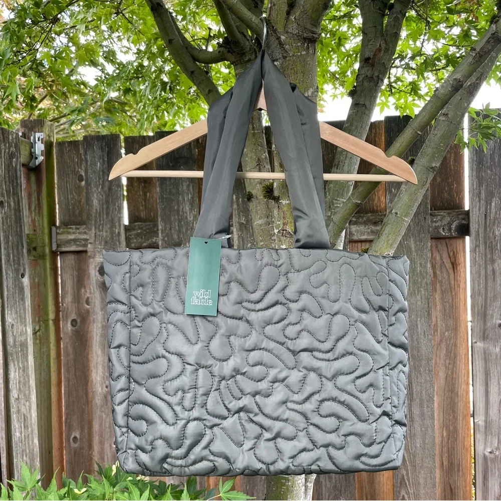 Wild Fable Puffy Quilted Tote Bag Green